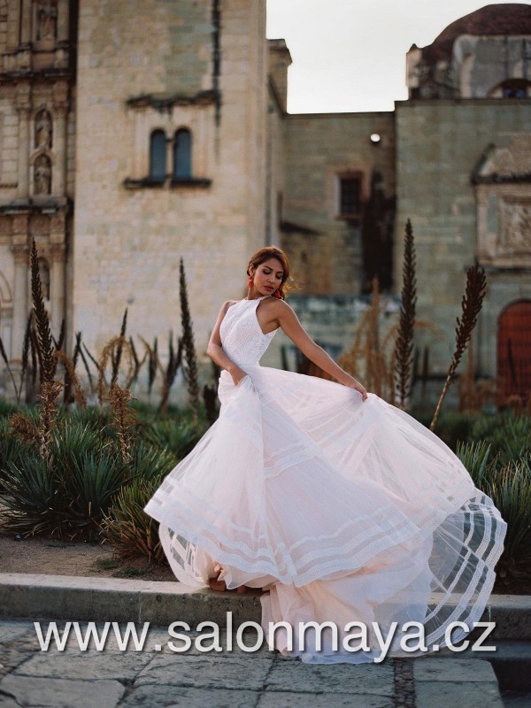 Allure Bridals F154 VÝPRODEJ 14900 KČ F154-Grace-F5_a87efb692e79826fef0df607e21e99ed.jpg