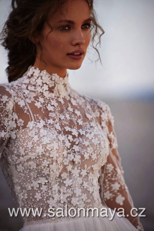 Milla Nova - Dolores dolores.jpg