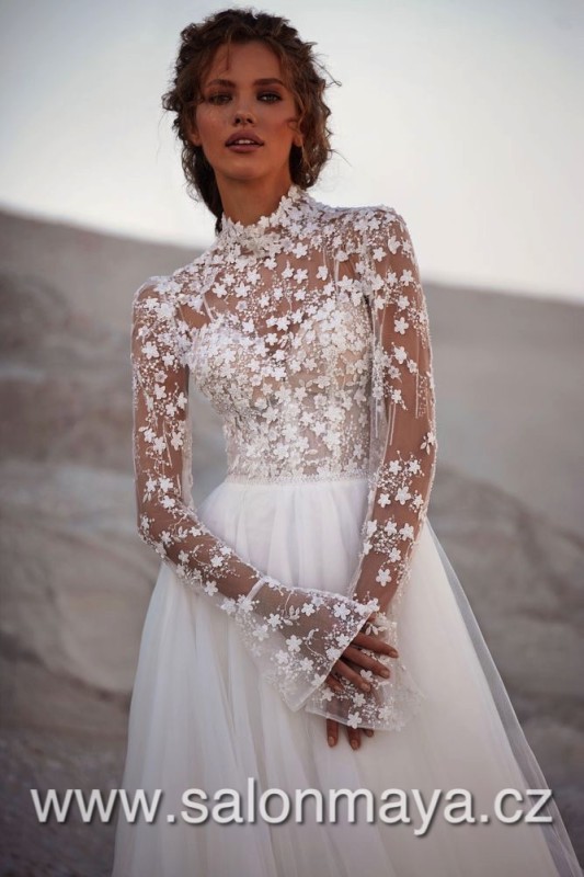 Milla Nova - Dolores dolores4.jpg