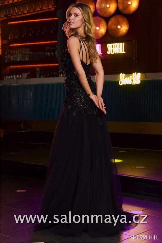 Sherri Hill 55796 VÝPRODEJ 6900 KČ Sherri-Hill-55796-black-52938_wm.jpg